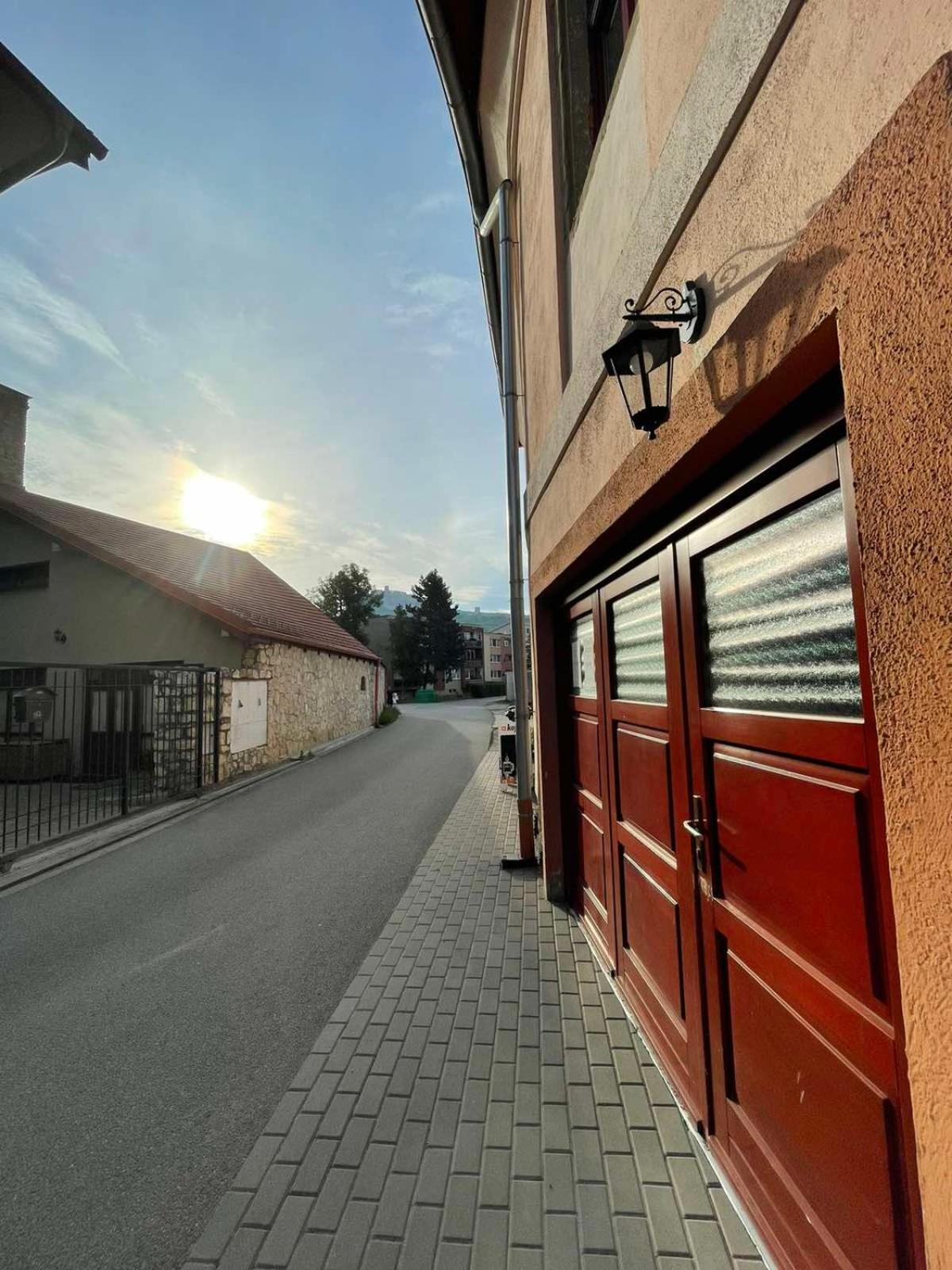 Alipoint Apartments Spišské Podhradie Exteriör bild
