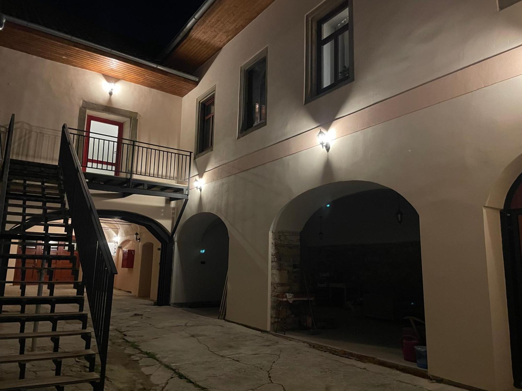 Alipoint Apartments Spišské Podhradie Exteriör bild