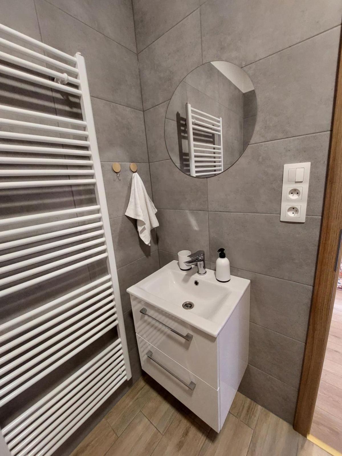 Alipoint Apartments Spišské Podhradie Exteriör bild